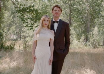 Emma Roberts feiert Hochzeit mit Cody John in Idaho