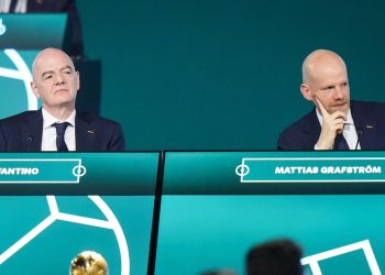 FIFA-Spitze entschuldigt sich für gescheiterten Investorendeal