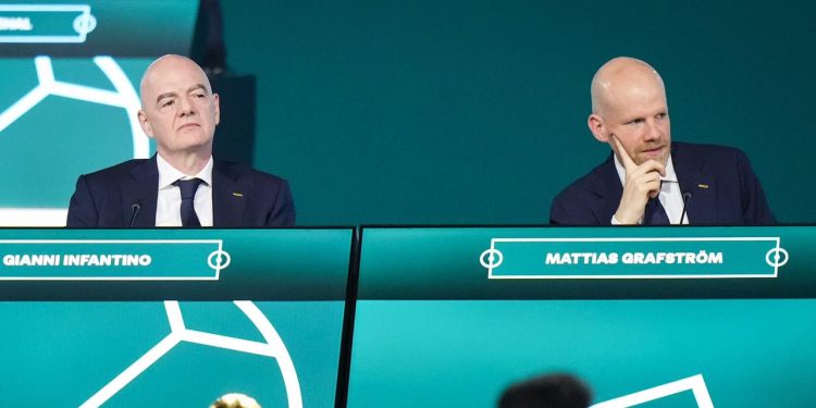 FIFA-Spitze entschuldigt sich für gescheiterten Investorendeal